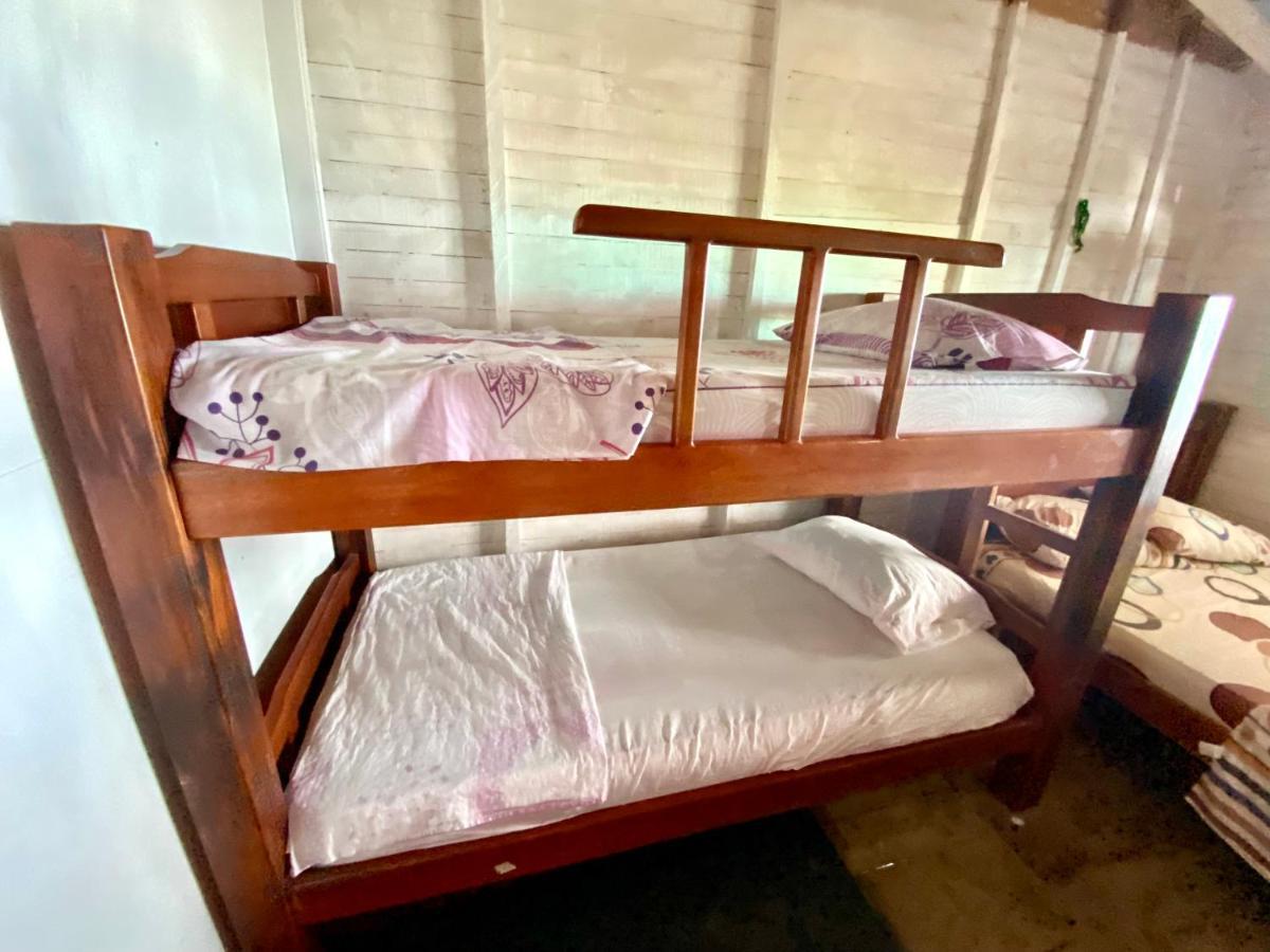 איסלה מוקורה Hostal Paraiso חדר תמונה